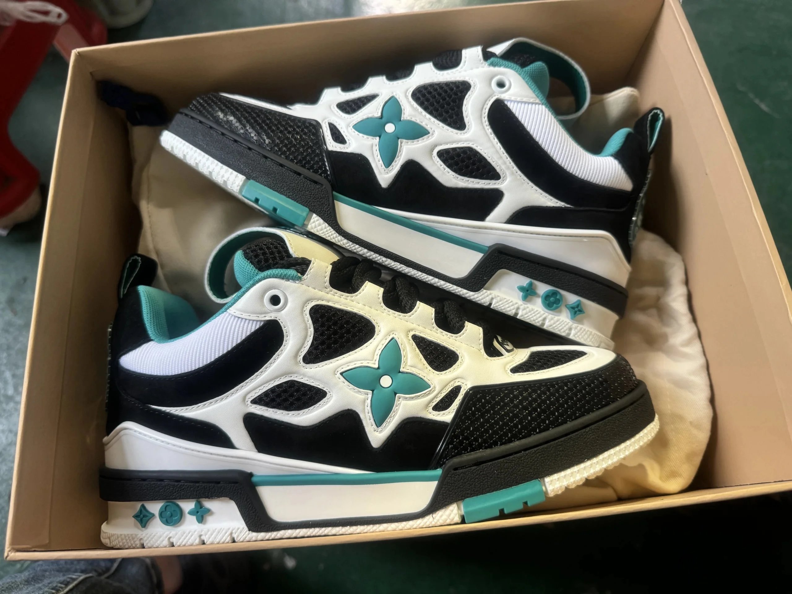 sk 黑绿