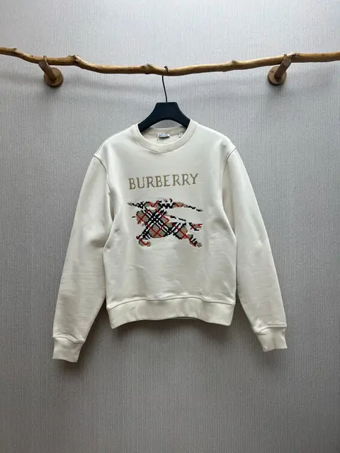Burberry Check Equestrian Knight Sweatshirt