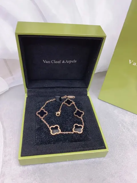 Van Cleef & Arpels Alhambra Bracelet