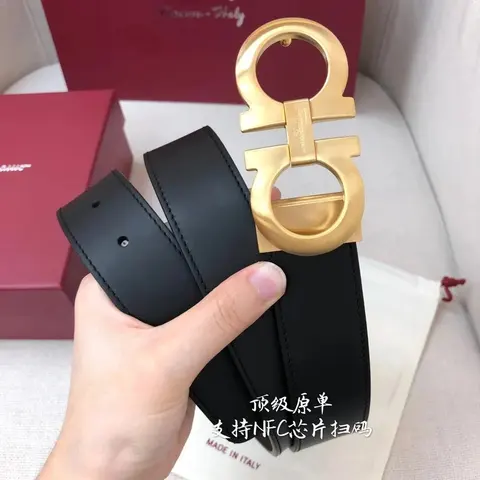 Salvatore Ferragamo Gancini Leather Belt
