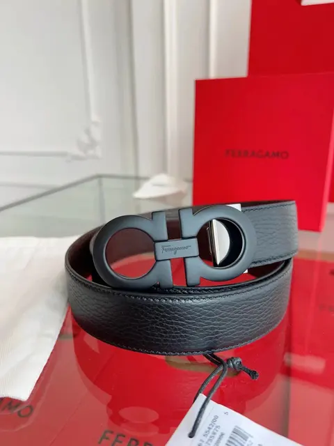 Salvatore Ferragamo Gancio Leather Belt
