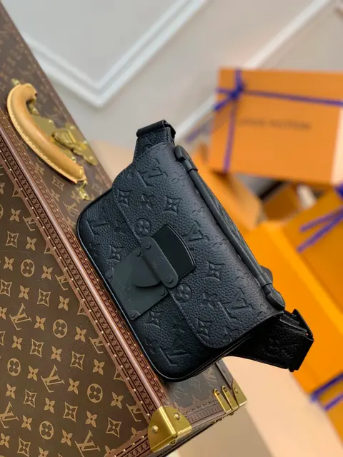 Louis Vuitton Black Monogram Empreinte Crossbody Bag