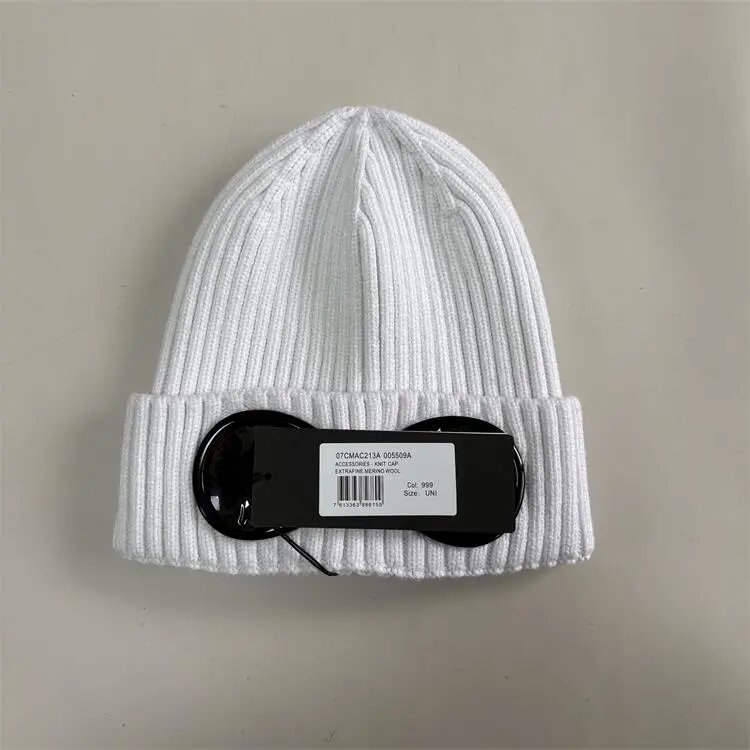 白色white