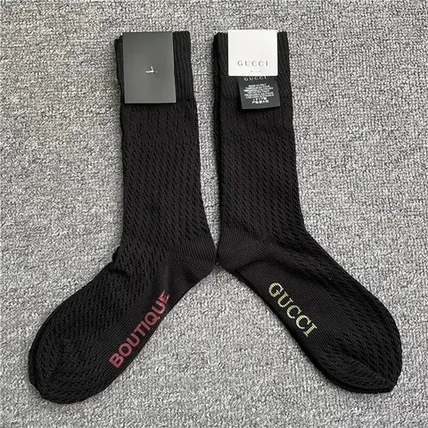 Streetwear-Style Cotton Knit Hollow-Out Unisex Socks