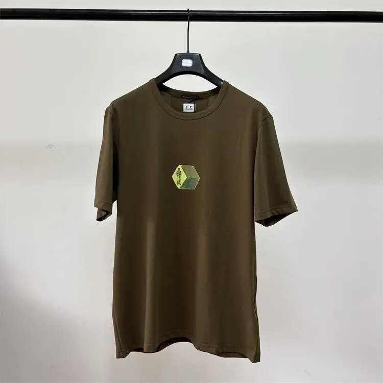 军绿色army green