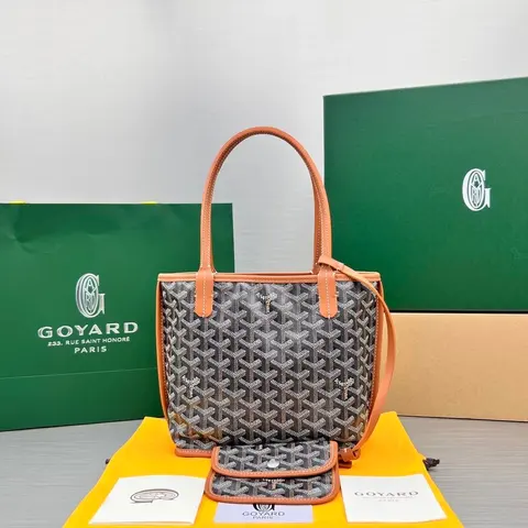 Goyard Saint Louis Tote Bag with Matching Pouch