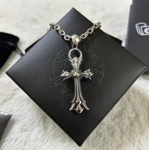 Silver Gothic Cross Pendant Necklace