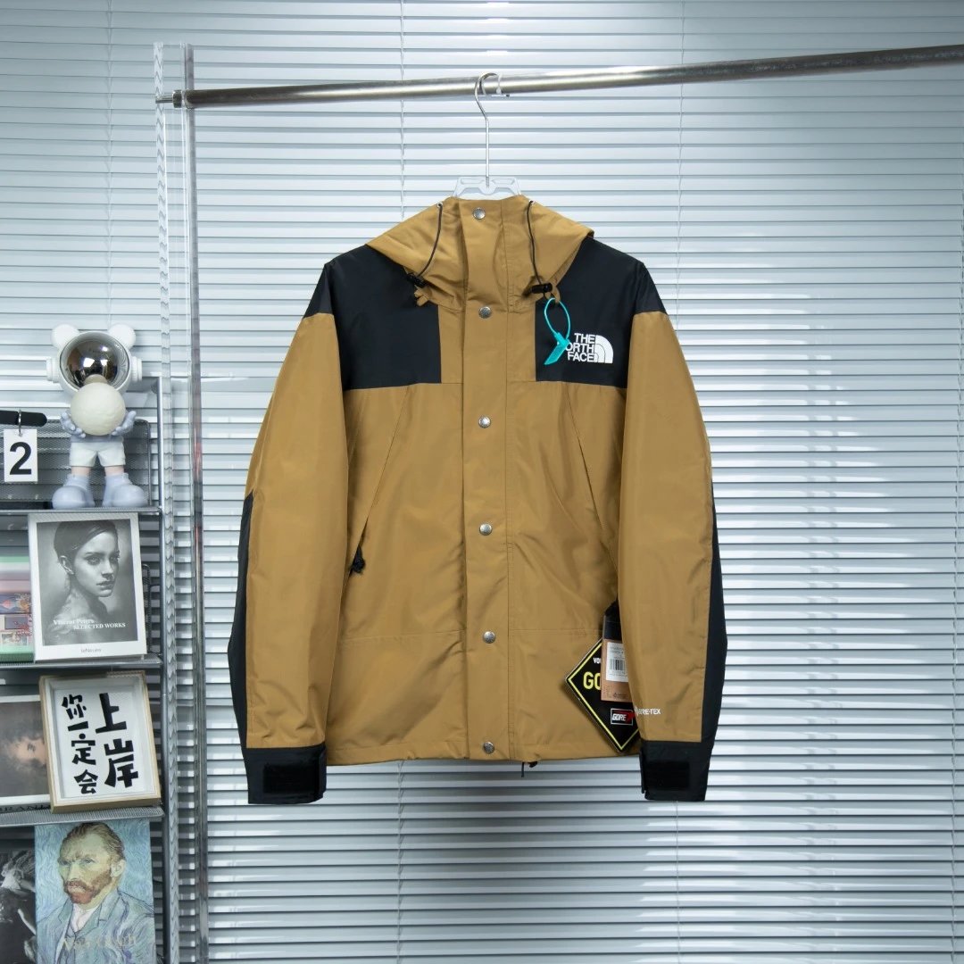 土黄色 Earth yellow