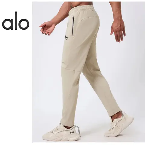 alo Yoga Men's Tech Joggers