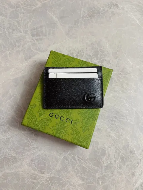 Gucci Black Leather Card Holder