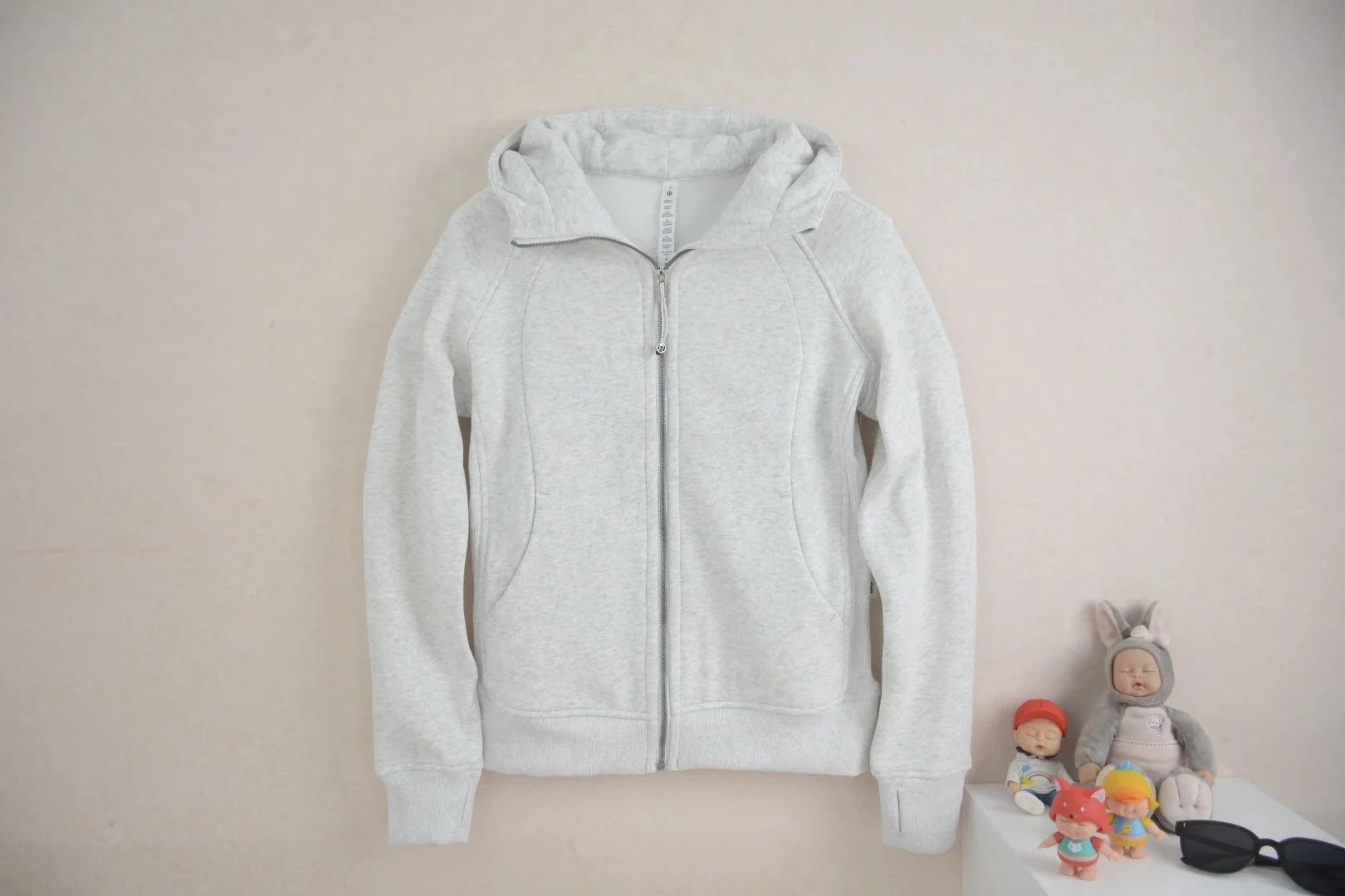 白色white