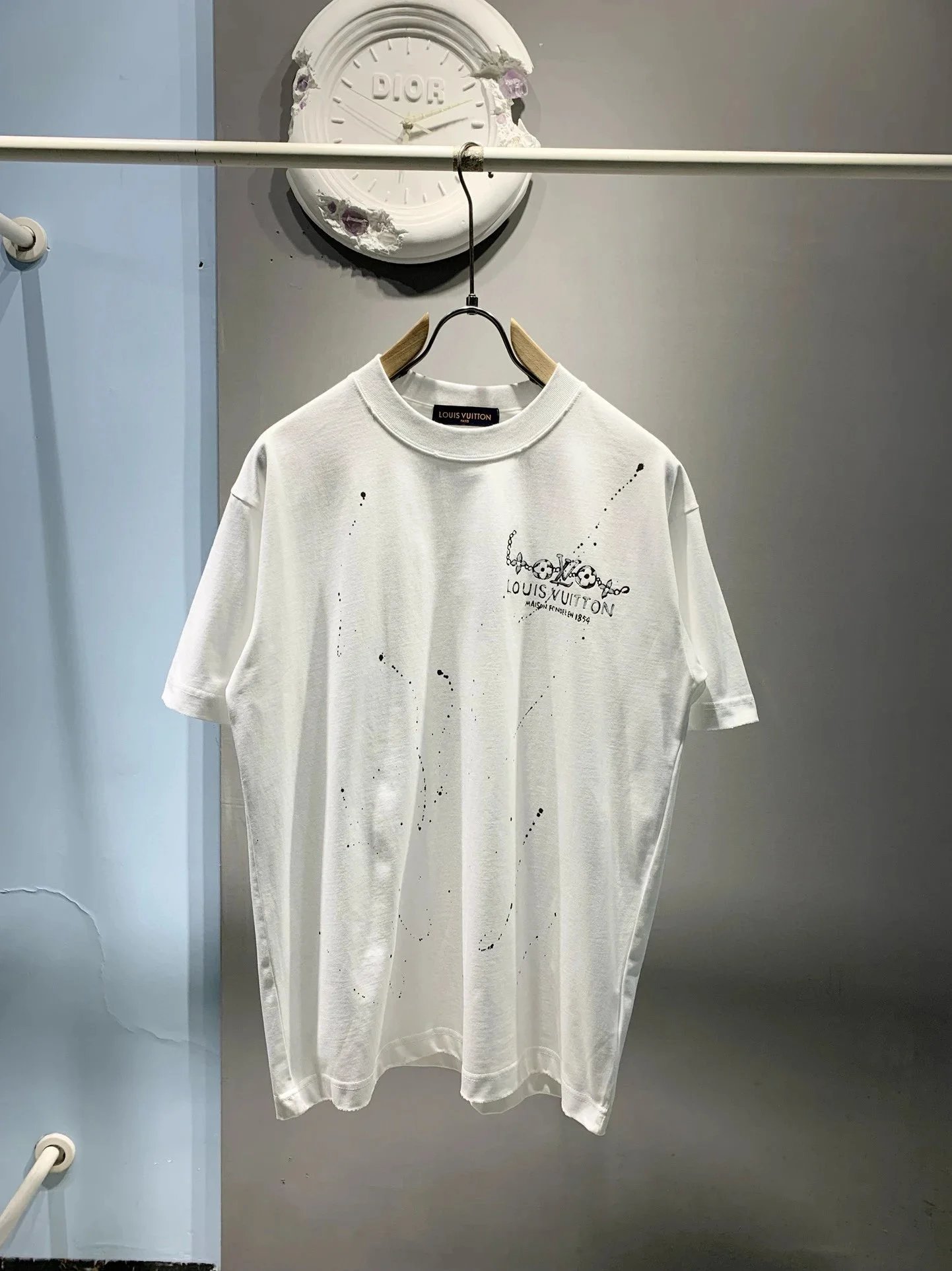 白色white