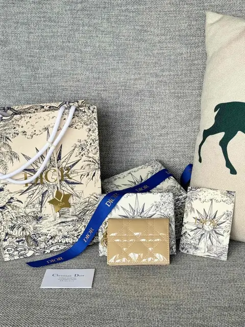 Dior Christian Dior Wallet with Gift Packaging