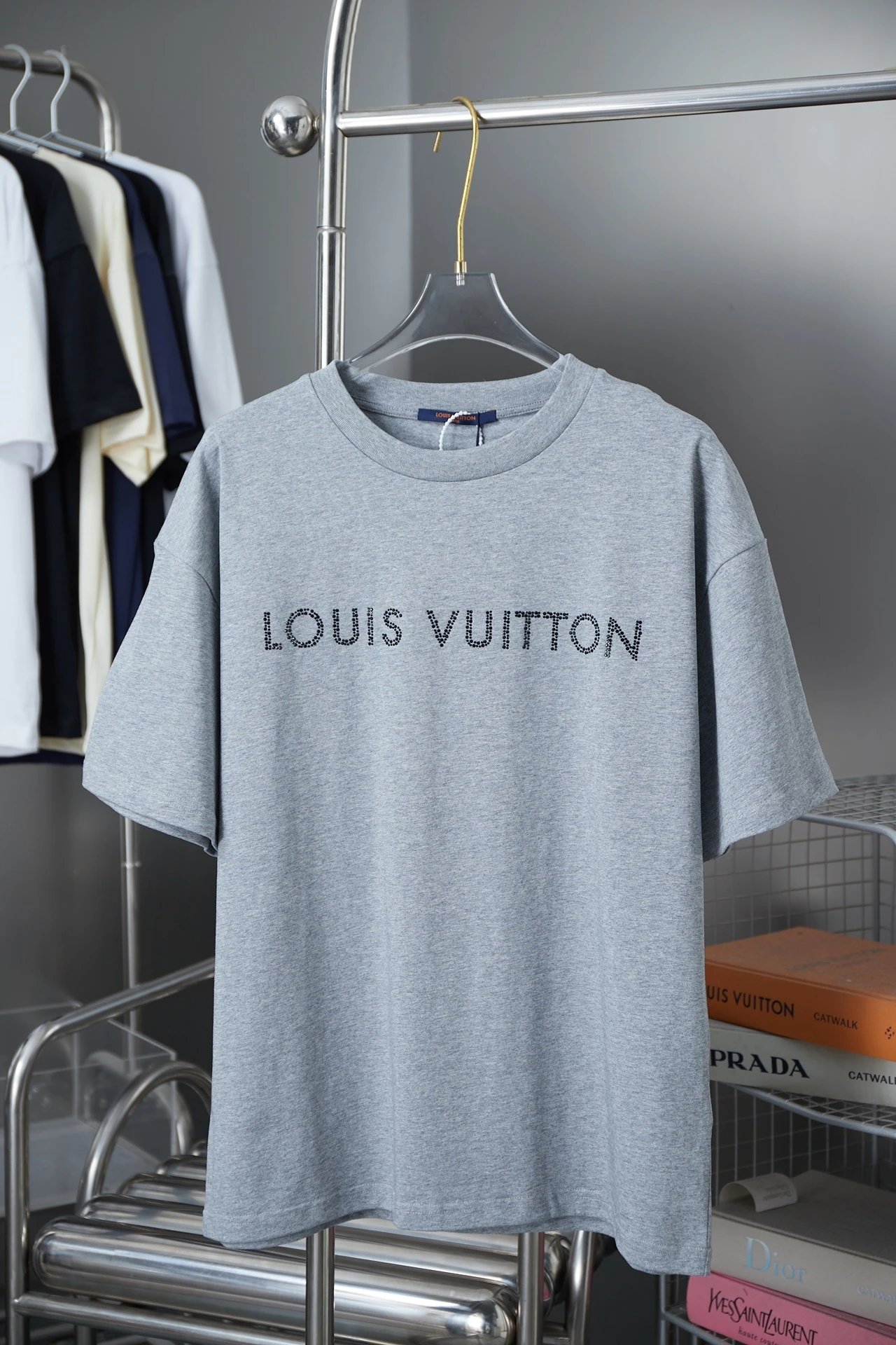L*ouis  V*uitton