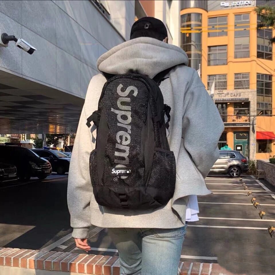 19黑色