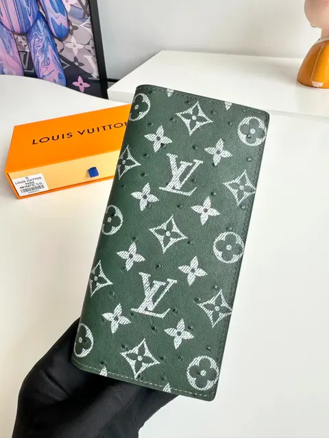 Louis Vuitton Monogram Empreinte Wallet