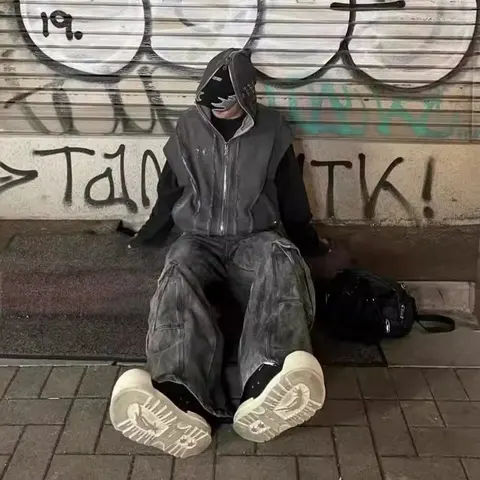 Gray Hooded Zip-Up Jacket with Matching Cargo Pants and Chunky White Sneakers