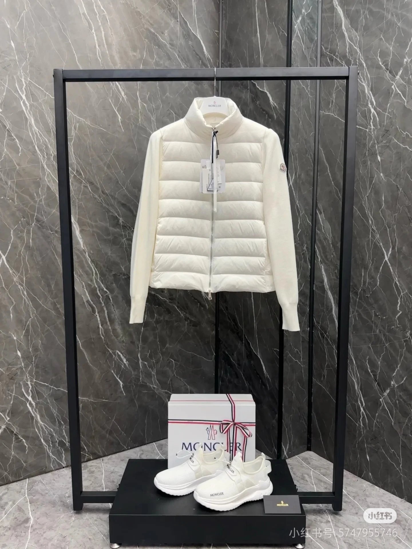 白色 White