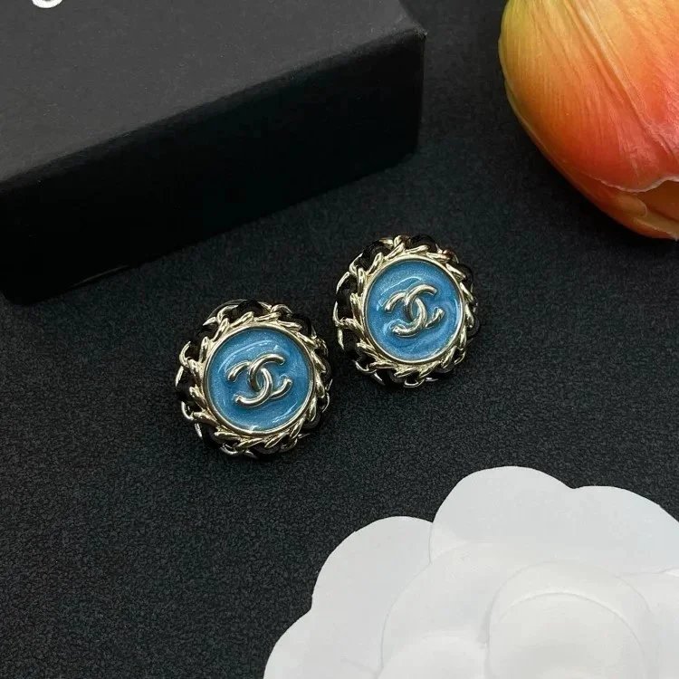 9CHANEL