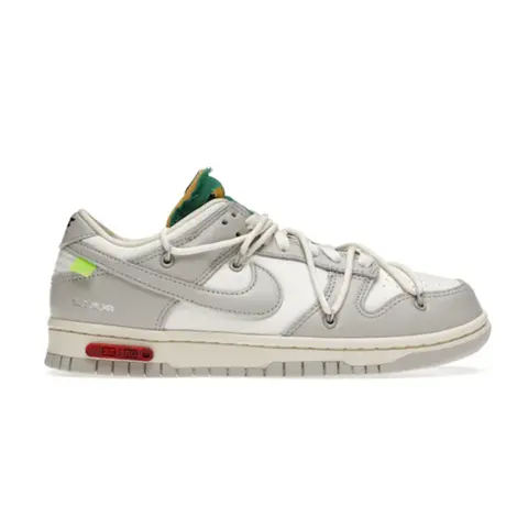 Nike Dunk Low x Supreme