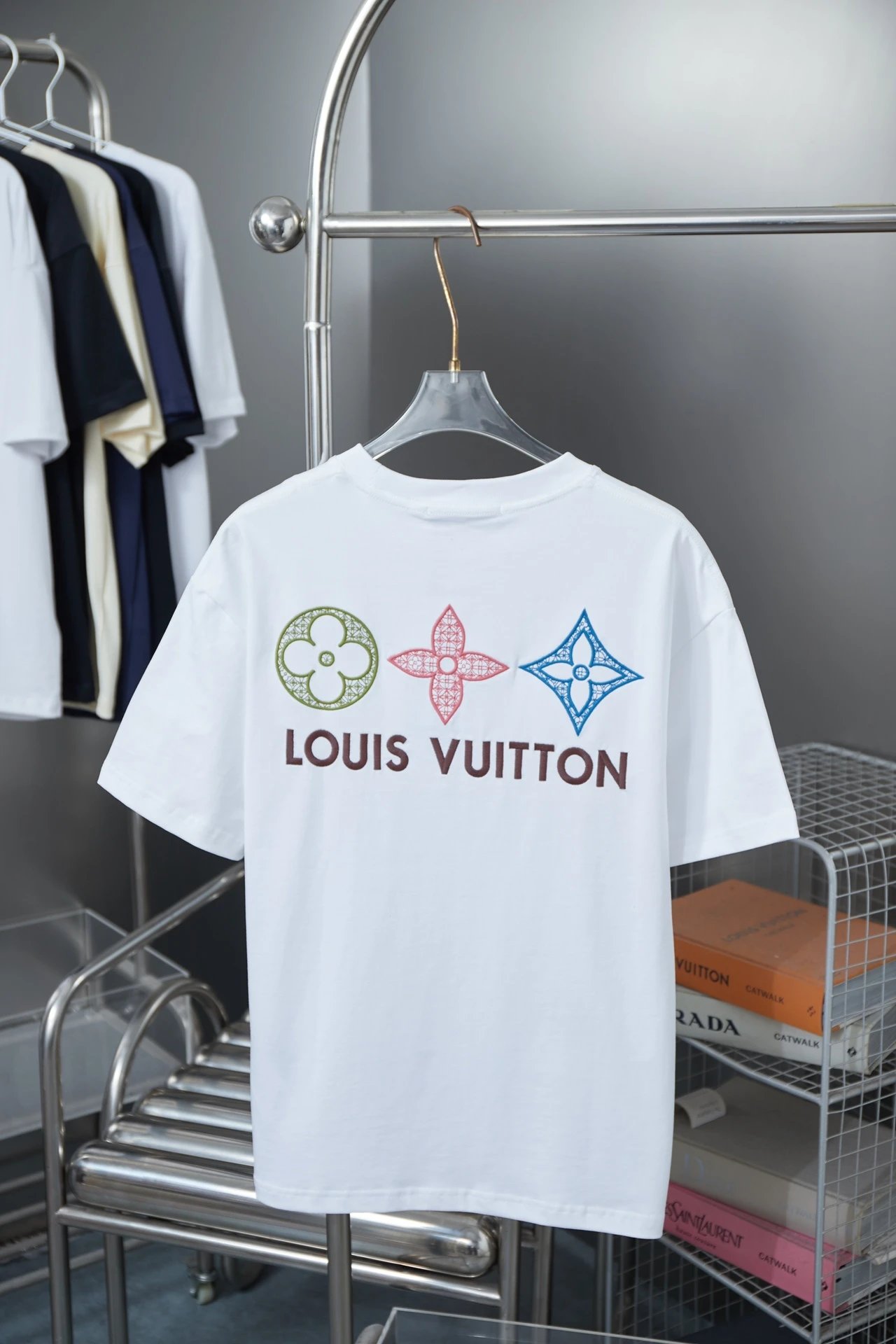 L*ouis  V*uitton
