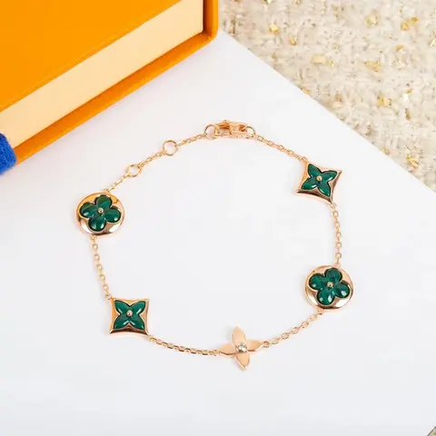 Louis Vuitton Green Enamel Four-Leaf Clover Bracelet