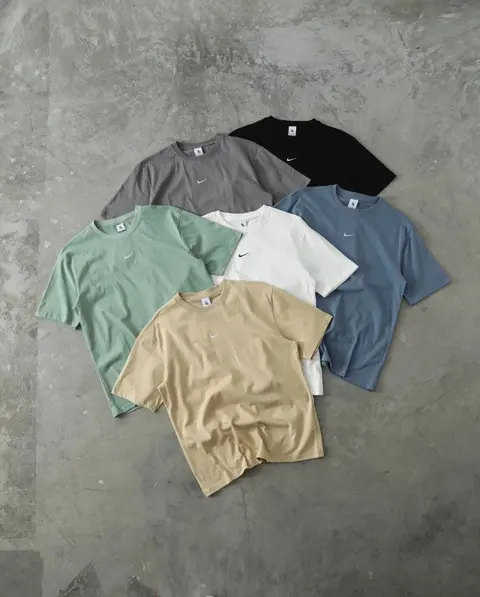 Nike Basic Crewneck T-Shirt Collection