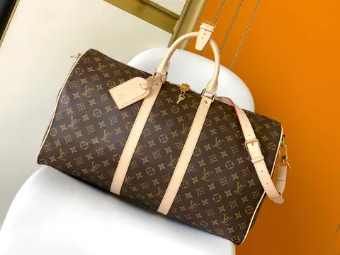 Louis Vuitton Keepall 50 Monogram Canvas Duffle Bag