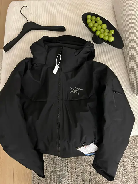 Arc'teryx Black Jacket