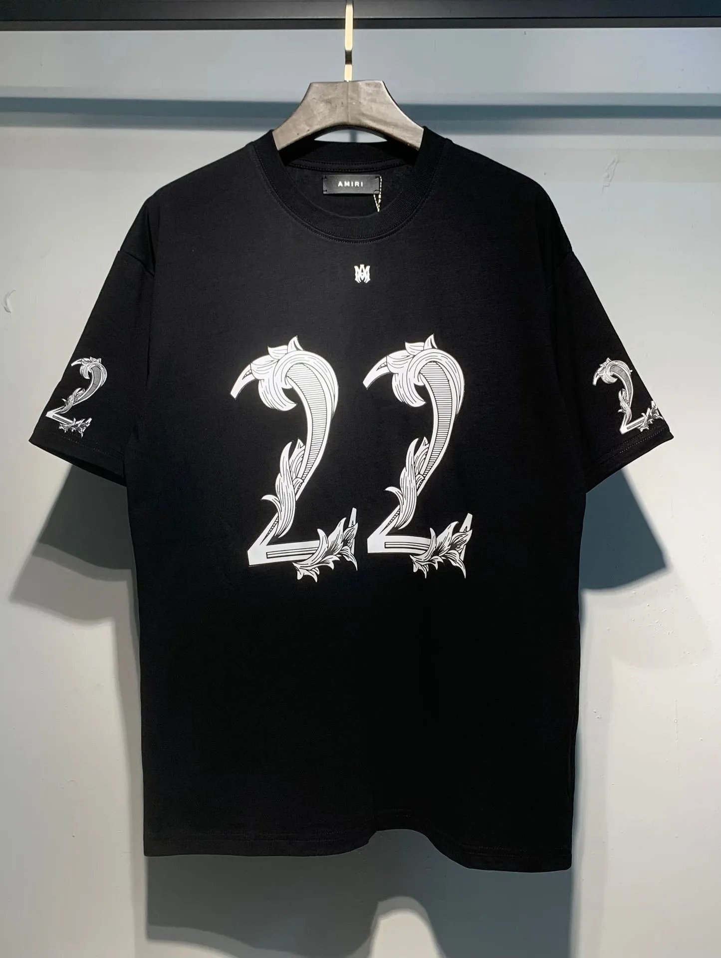 702 黑色