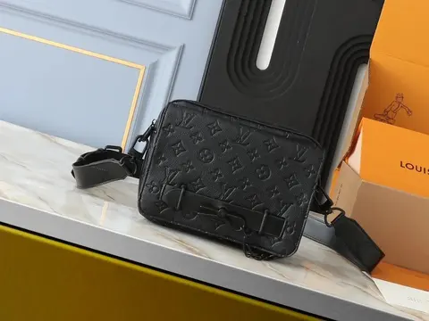 Louis Vuitton Black Monogram Empreinte Crossbody Bag
