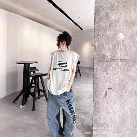 BEELBN Sleeveless T-Shirt