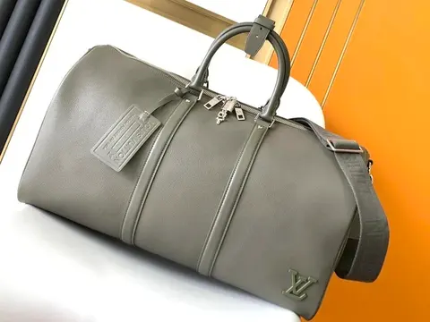 Louis Vuitton Keepall 50 Duffle Bag