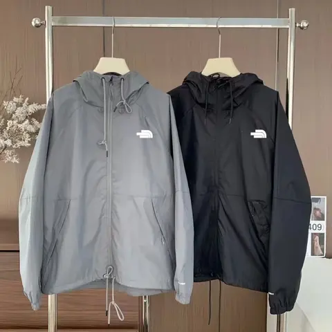 The North Face Lightweight Hooded Jacket
