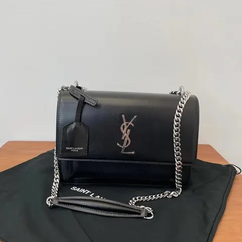 Saint Laurent Paris Monogram Chain Shoulder Bag