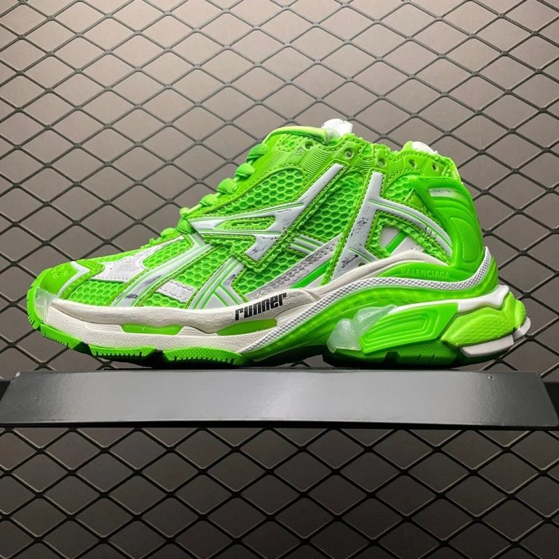 runner老爹鞋神话绿