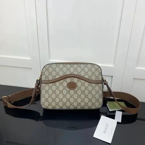 Gucci GG Supreme Crossbody Bag