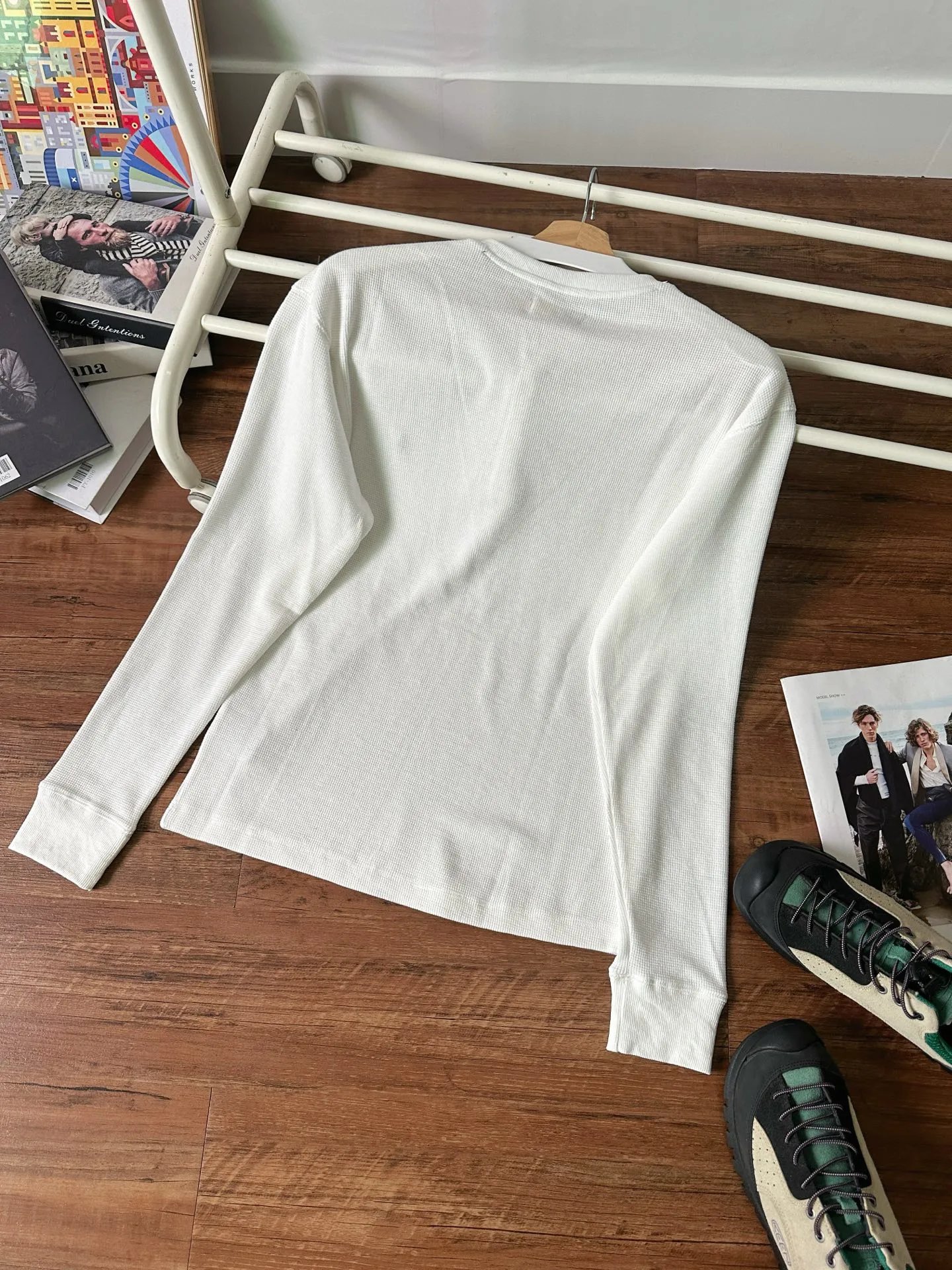 白色White