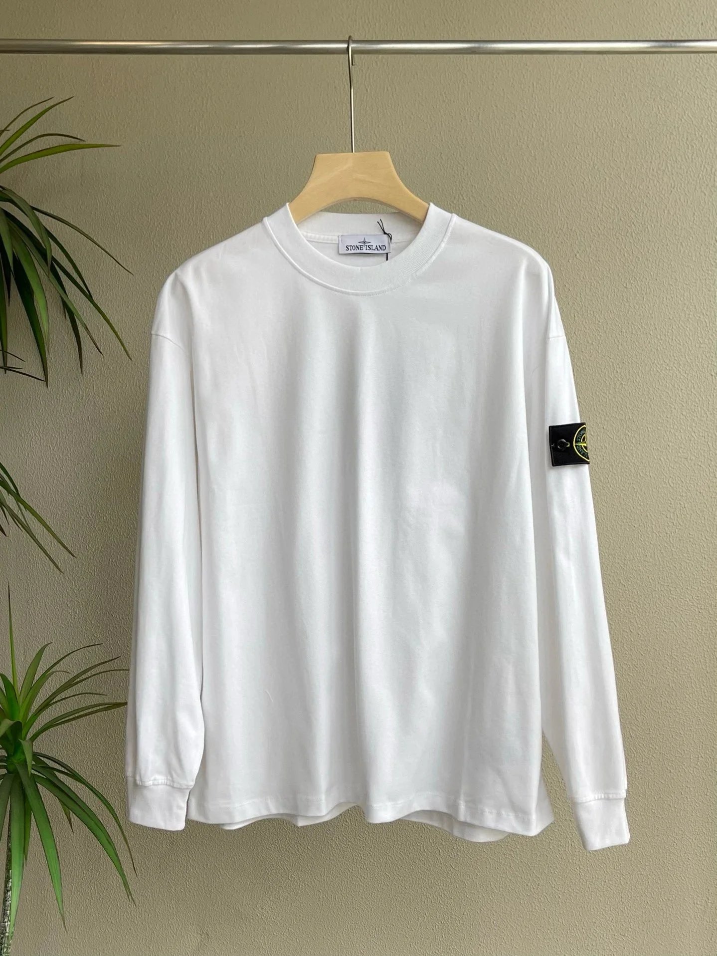 白色white