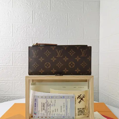Louis Vuitton Monogram Clutch