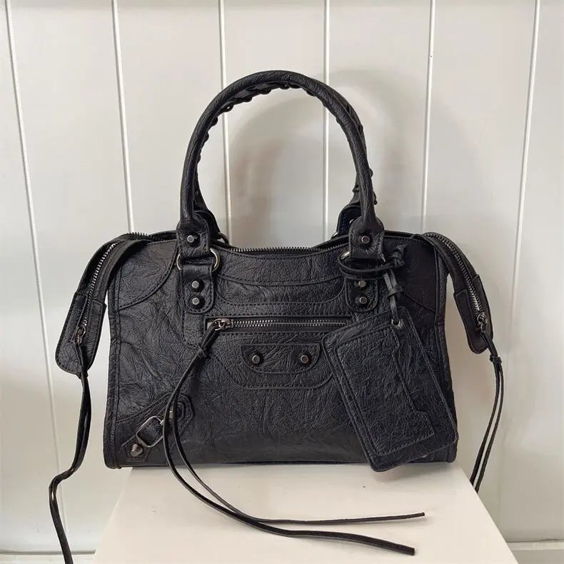 8037#中号优雅黑