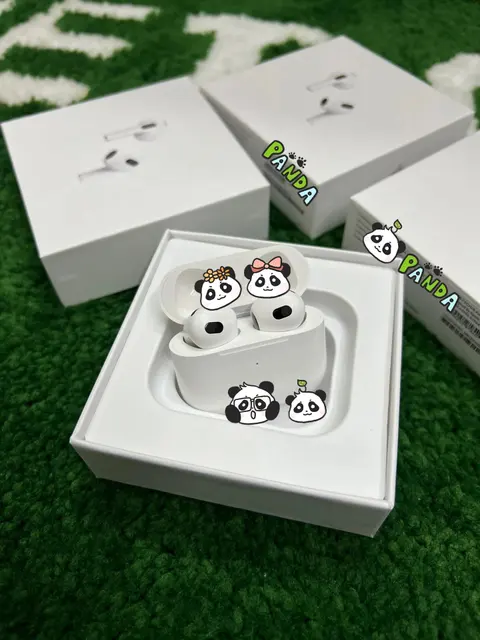Panda Design Wireless Earbuds