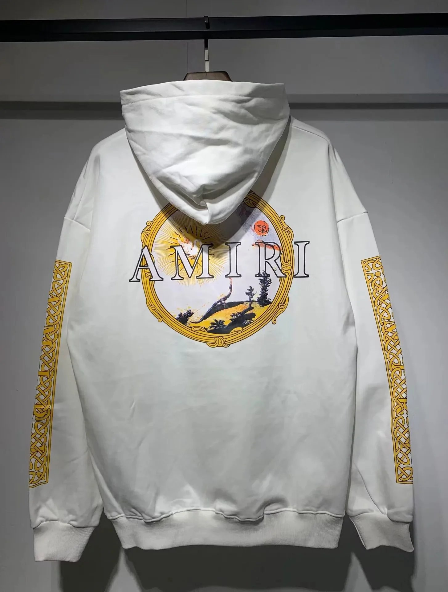 855 白色
