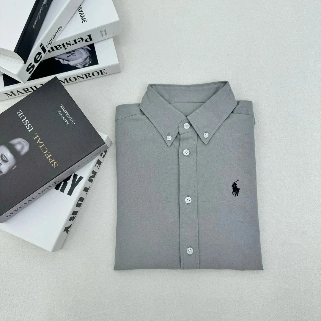 灰色grey