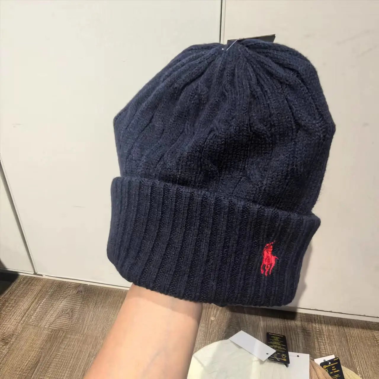 藏青红标