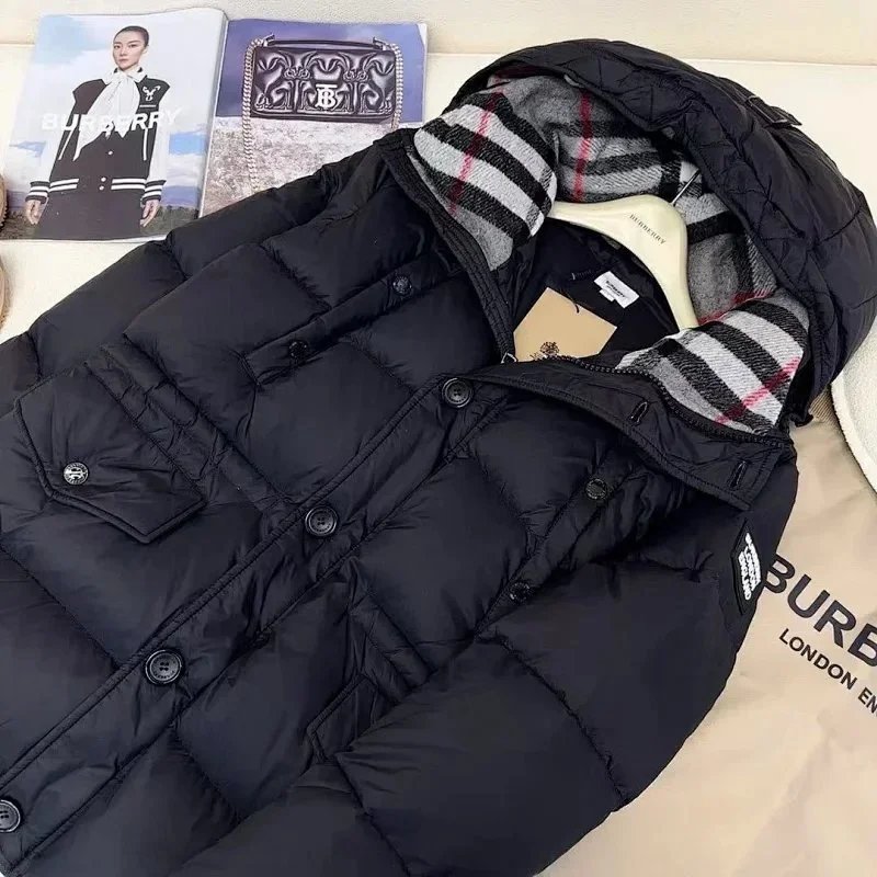 Burberry热门款 黑色 白鸭绒