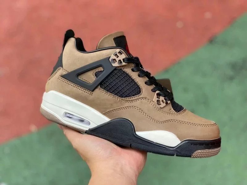 AJ4-882335