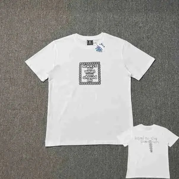 AD15白色