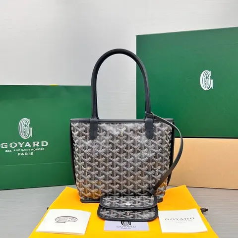 Goyard Saint Louis Tote Bag