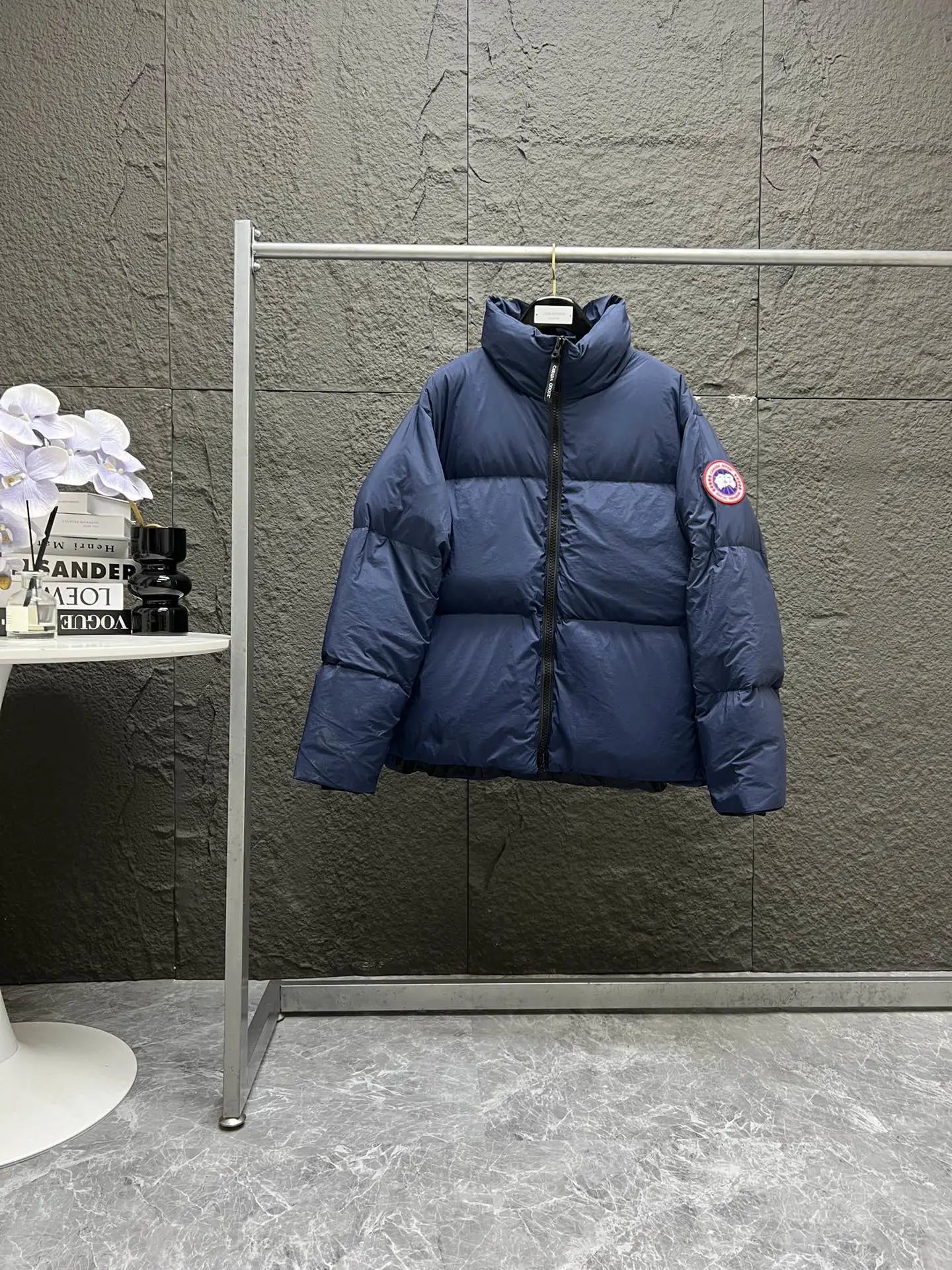 海军蓝色 Navy blue